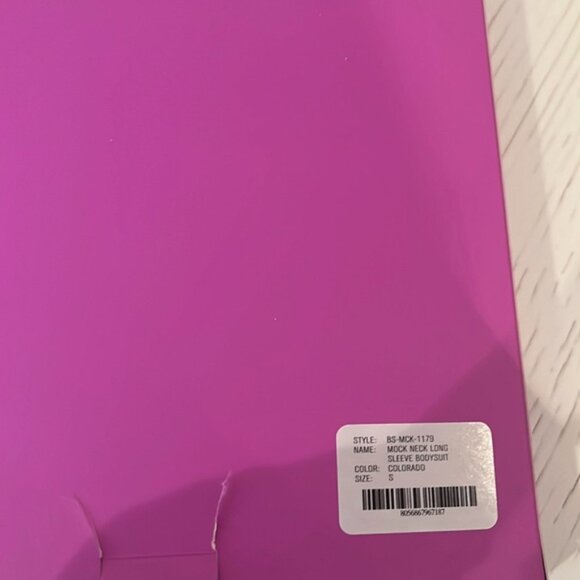 NWT Skims x Fendi bodysuit - Picture 5 of 5